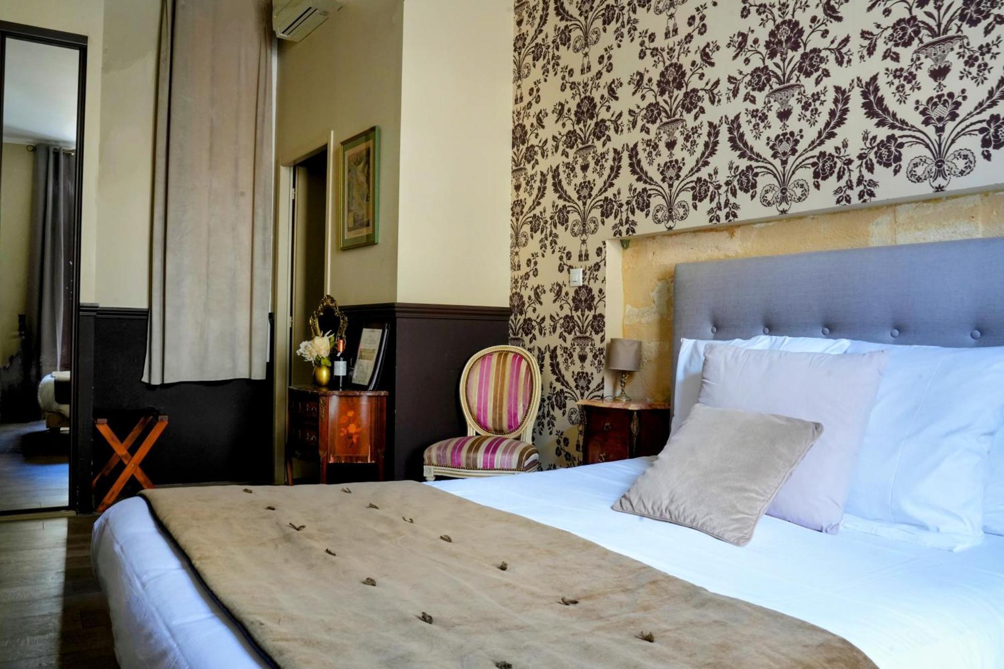 Au Coeur De Bordeaux B&B Luaran gambar