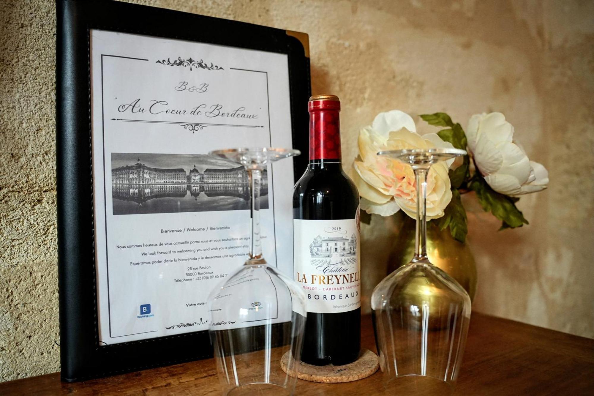 Au Coeur De Bordeaux B&B Luaran gambar
