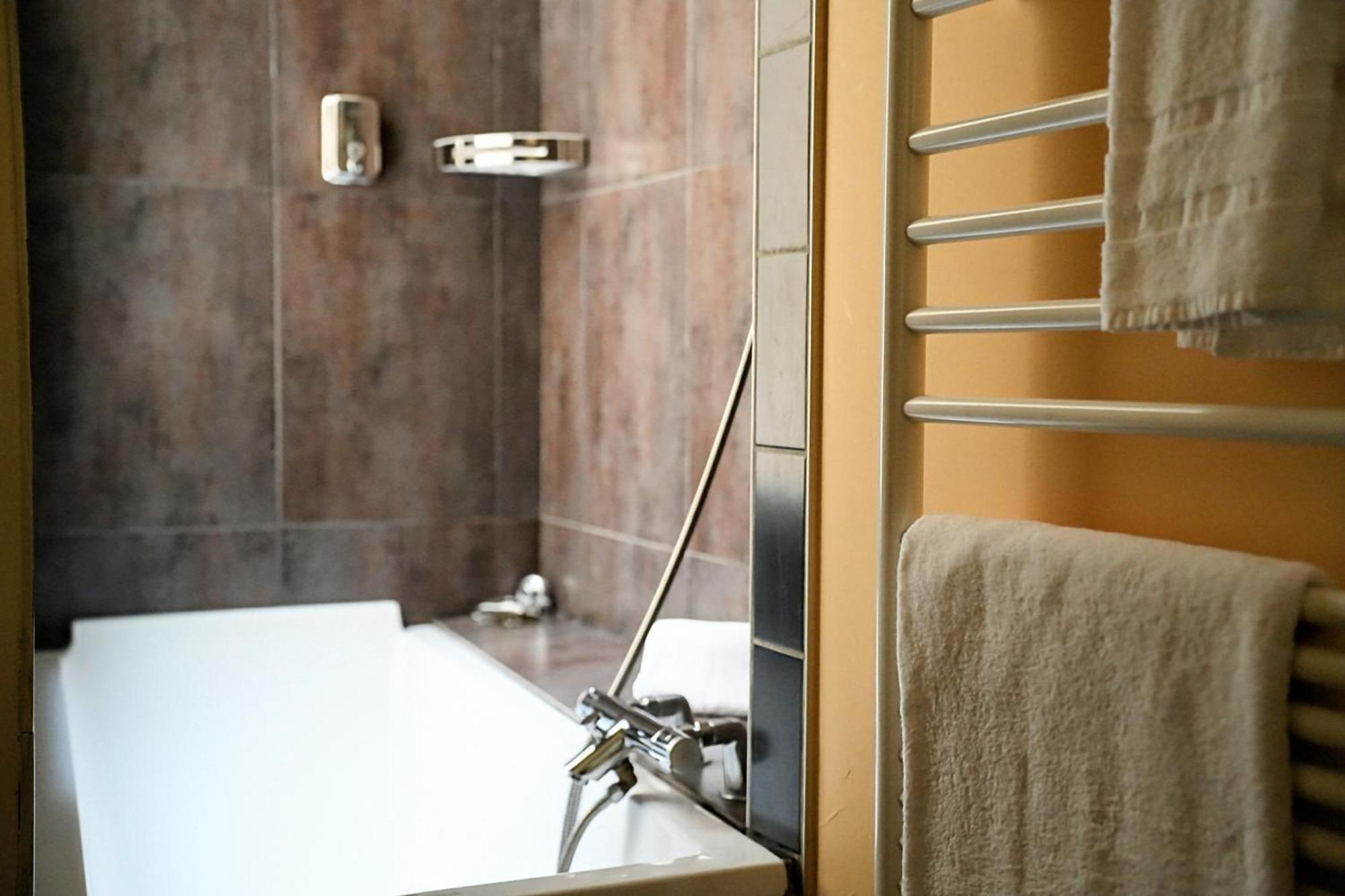 Au Coeur De Bordeaux B&B Bilik gambar
